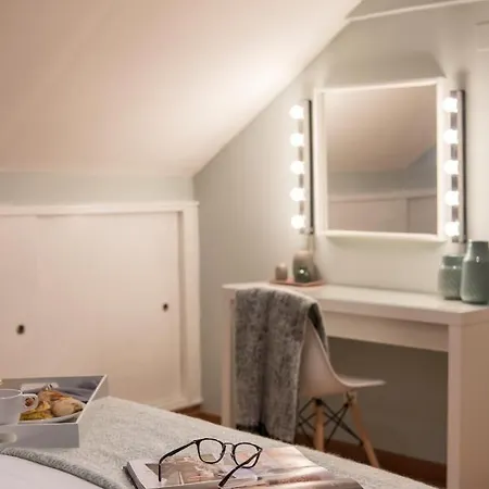 Bairro Alto 4 Apartment *